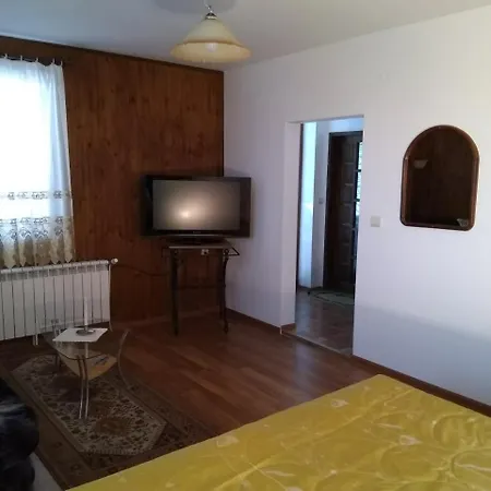 Geranium Къща за гости 3*